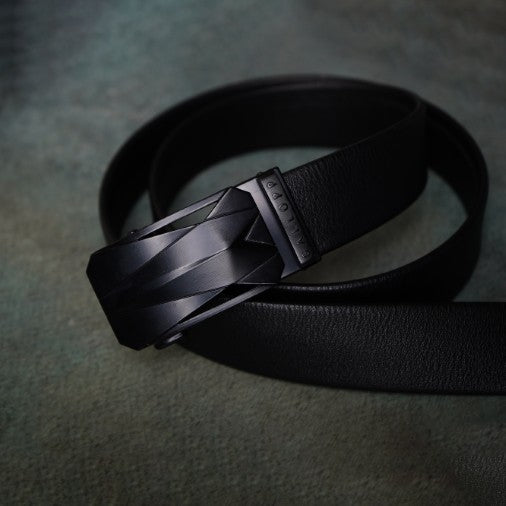 GALLOPP BURLEY Belts For Men Leather Original (Adjustable Fits Up to 44 Inch Waist) Ratchet Straps, Unique Magnetic Auto-lock Buckle Branded Belts For Men Leather Original with PVD coating for anti scratch